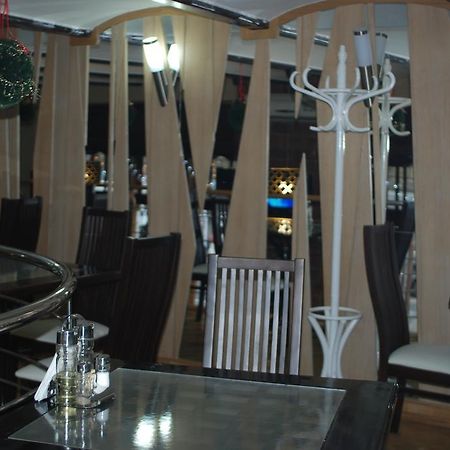 Apartment Roman Lviv Kültér fotó