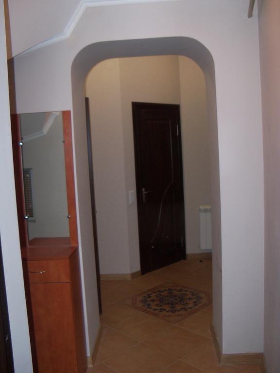 Apartment Roman Lviv Kültér fotó
