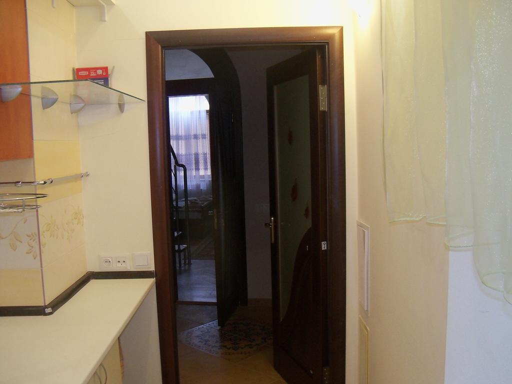 Apartment Roman Lviv Kültér fotó